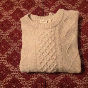 NWT Cyrus cable knit sweater